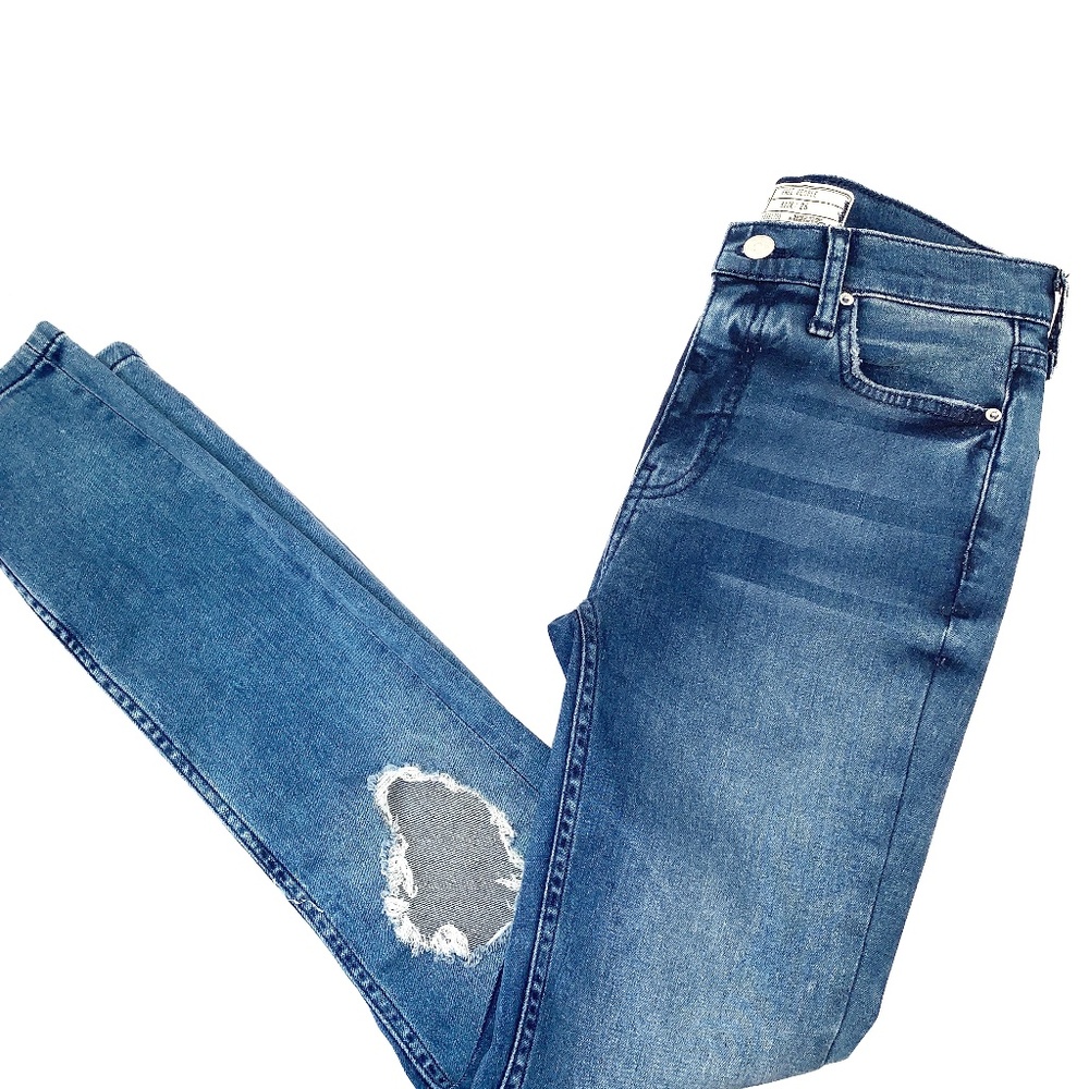 Free People Distressed Knee Skinny Jeans